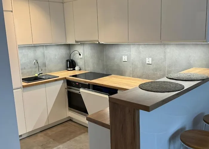 Sky Tower Self Check In 1 Bedroom * Rzeszów