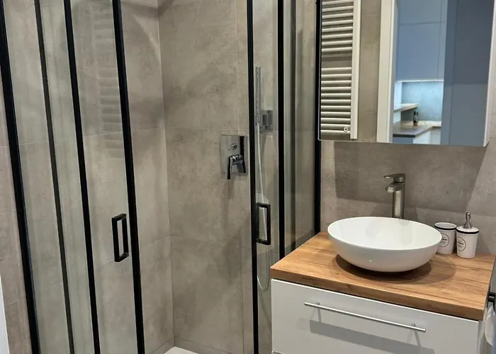 Sky Tower Self Check In 1 Bedroom * Rzeszow